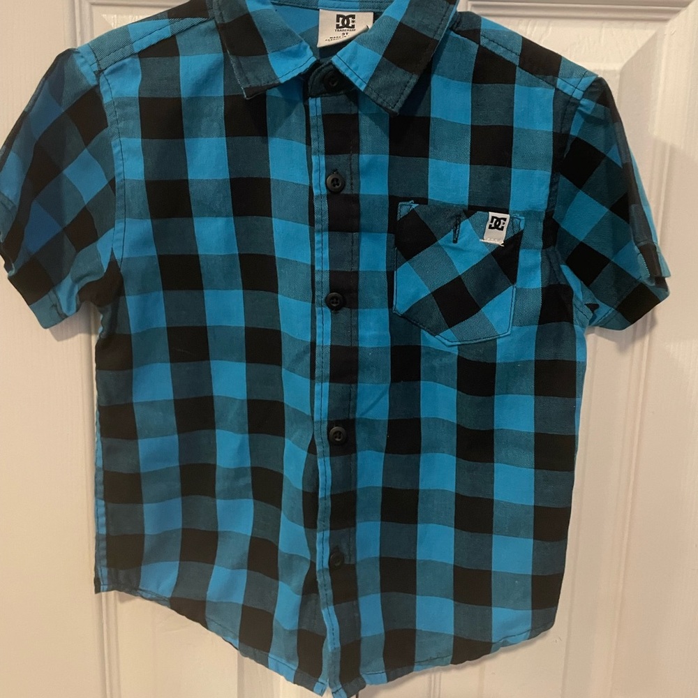 DC button down short sleeve
